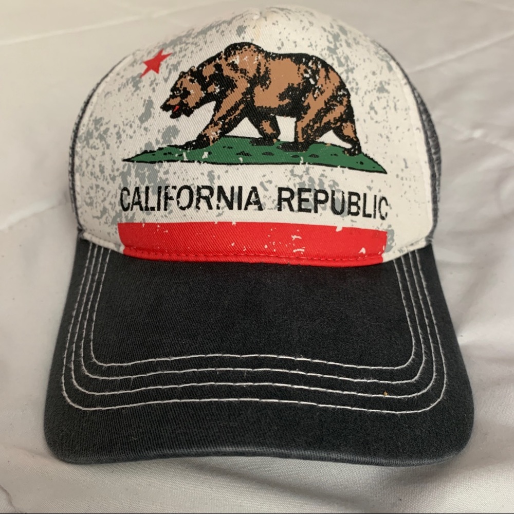 Mens California Republic Adjustable Gray White Trucker Hat Cap Good Condition